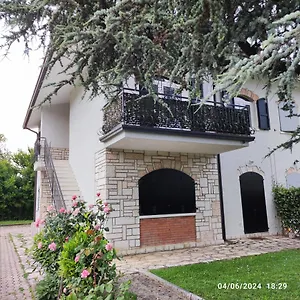 Il Capriccio Di Silvia Sirmione